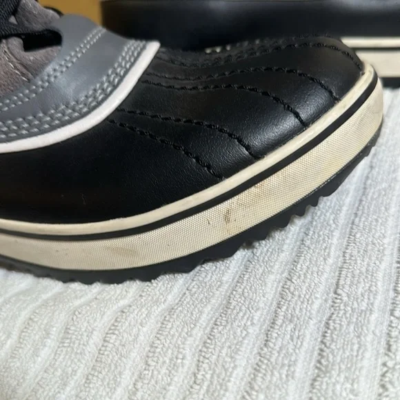 Sorel snow boots size 8.5 - Picture 6 of 8